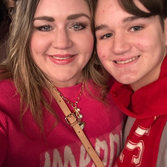 Meet your Posher, Kayley - Picture 10 of 17